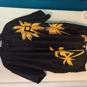 Pittsburgh Pirates Hawaiian button-down shirt with palm trees